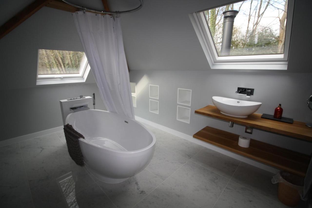 شيشستر Ryefield Cottage - Luxurious Self-Catered Holiday Cottage With A Log Burner المظهر الخارجي الصورة