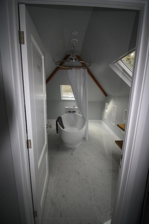 شيشستر Ryefield Cottage - Luxurious Self-Catered Holiday Cottage With A Log Burner المظهر الخارجي الصورة