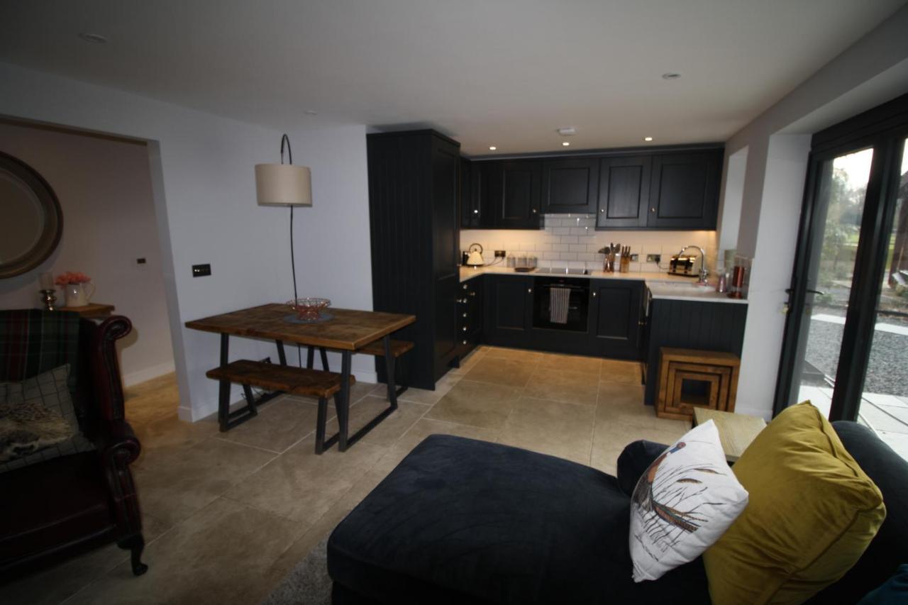 شيشستر Ryefield Cottage - Luxurious Self-Catered Holiday Cottage With A Log Burner المظهر الخارجي الصورة
